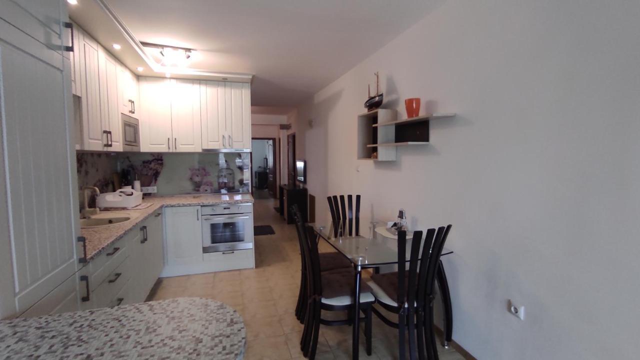 Dom-El Real Apartments In Sea View Complex Светий Влас Екстер'єр фото