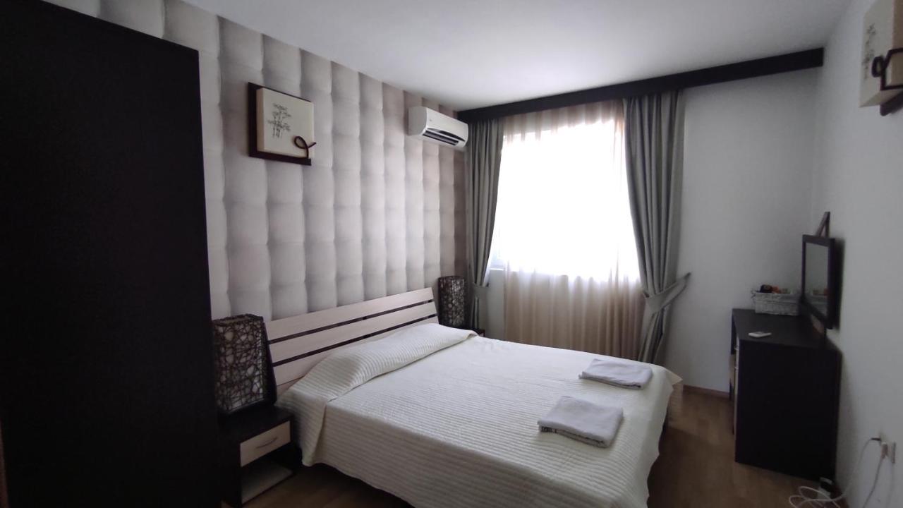 Dom-El Real Apartments In Sea View Complex Светий Влас Екстер'єр фото